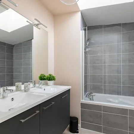 Jolie Maison De Style Boheme, Douce Et Lumineuse * 波尔多